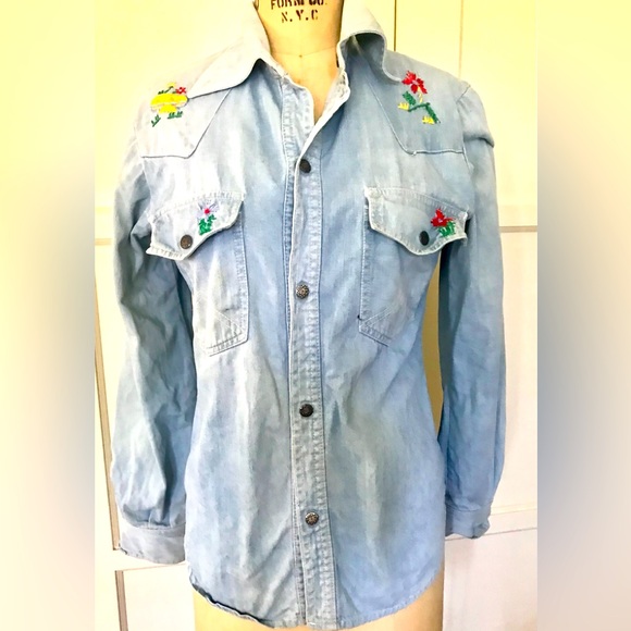Your favorite 70s cotton denim hand-embroidered mushrooms lady bug Boho  shirt ! - Picture 1 of 16